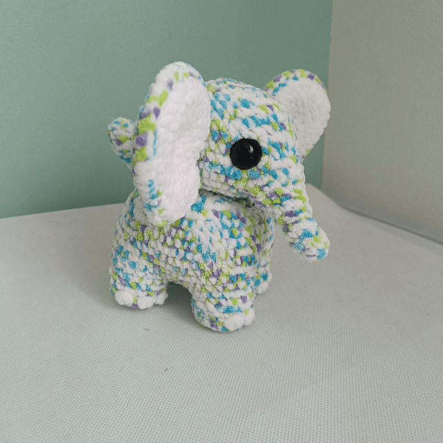 Éléphant coloré 🐘
